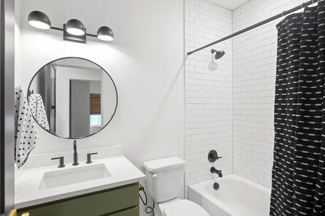 $390,000 | 109 Feather Way, Fredericksburg, TX 78624