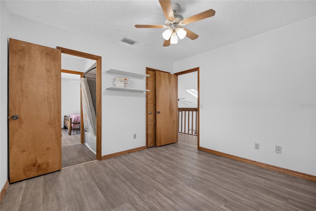 273 Neal Road Hawthorne, FL 32640 - Photo 18 of 32