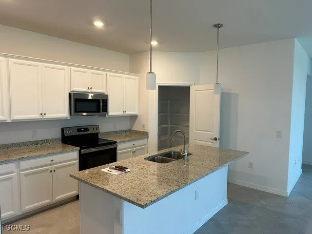 $2,150 | 14717 Palamos Circle, Fort Myers, FL 33905