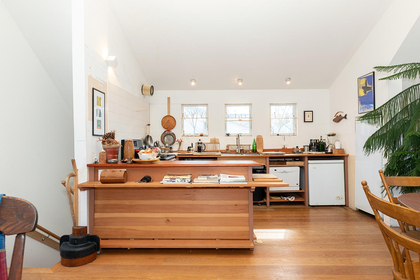 26 Union Street Camden, ME 04843 - Photo 18 of 28 Guest house kitchen