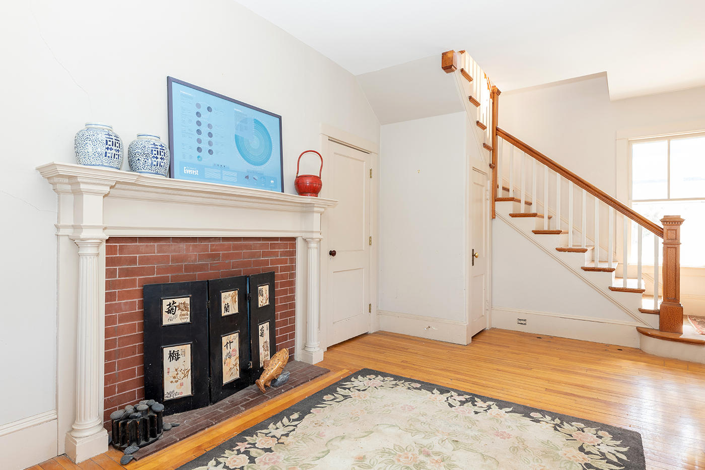 26 Union Street Camden, ME 04843 - Photo 4 of 28 Living room in main house