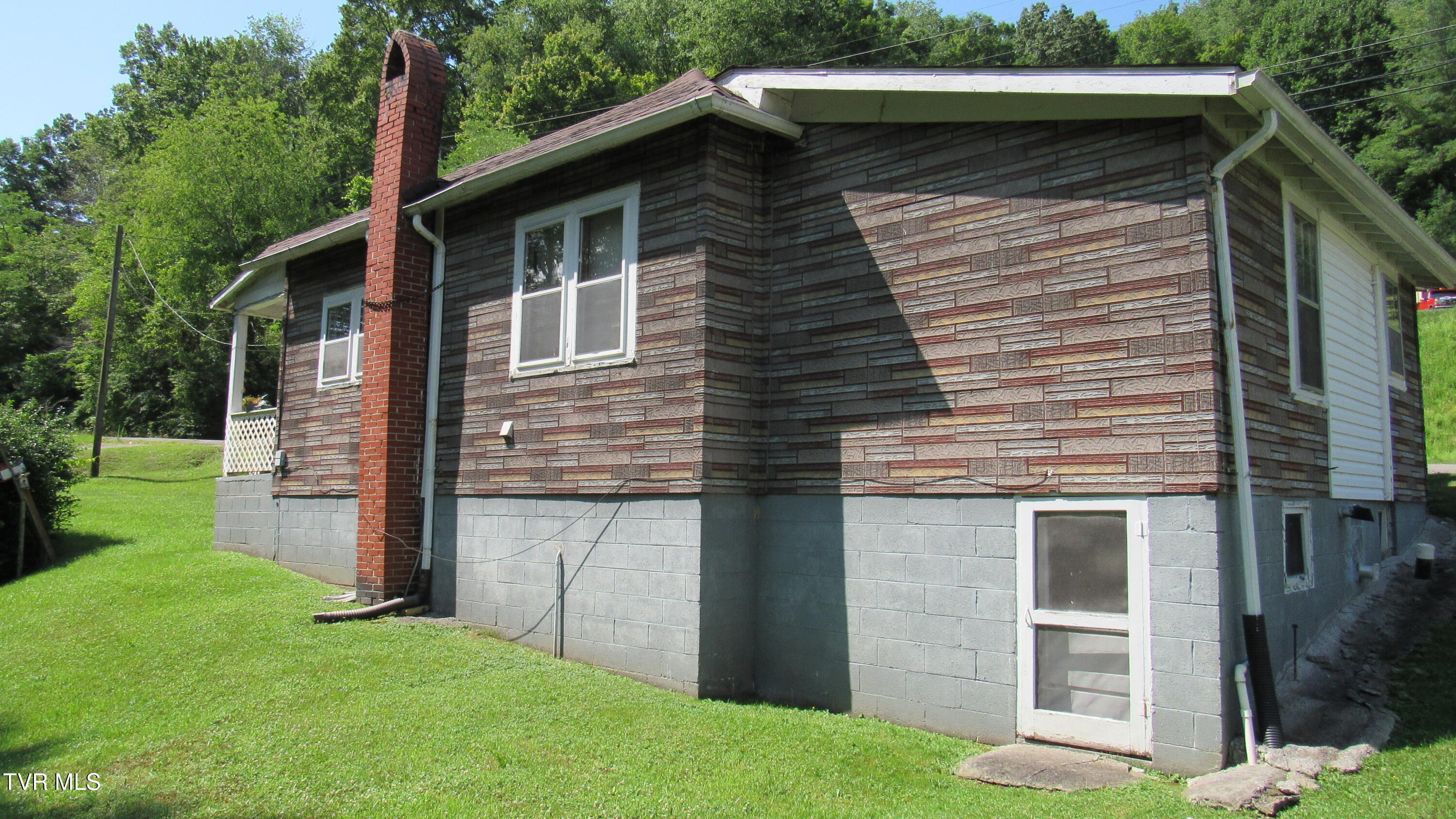 5428 Guest River Road Norton, VA 24273 - Photo 19 of 26 Back