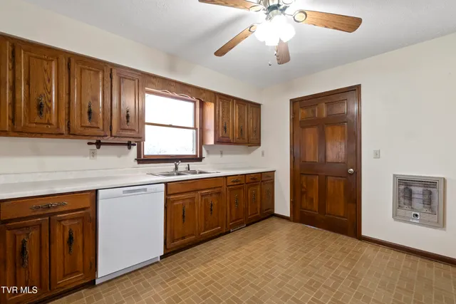 $529,900 | 308 Norton Road, Greeneville, TN 37745