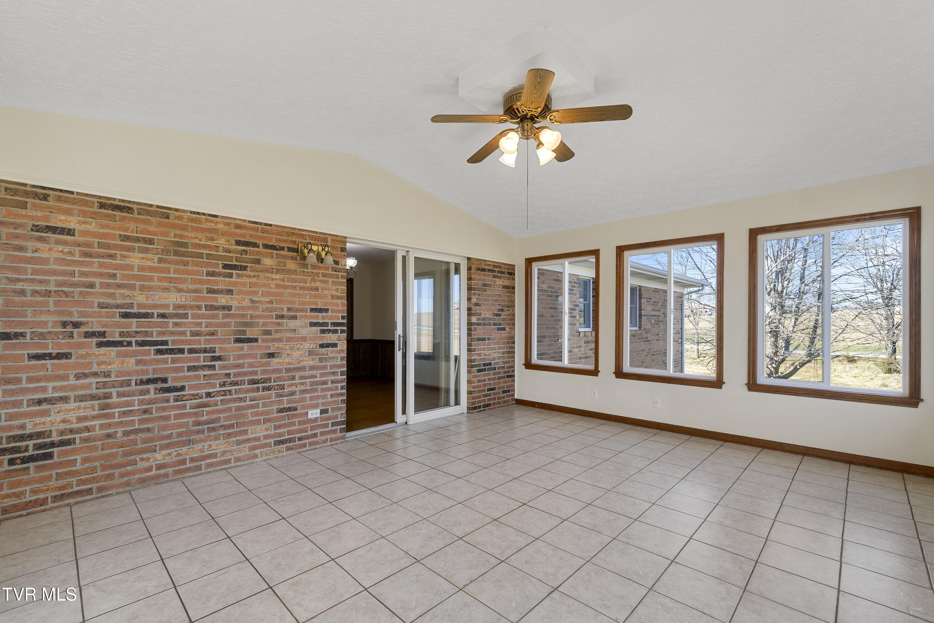 308 Norton Road Greeneville, TN 37745 - Photo 33 of 56 DSC08399