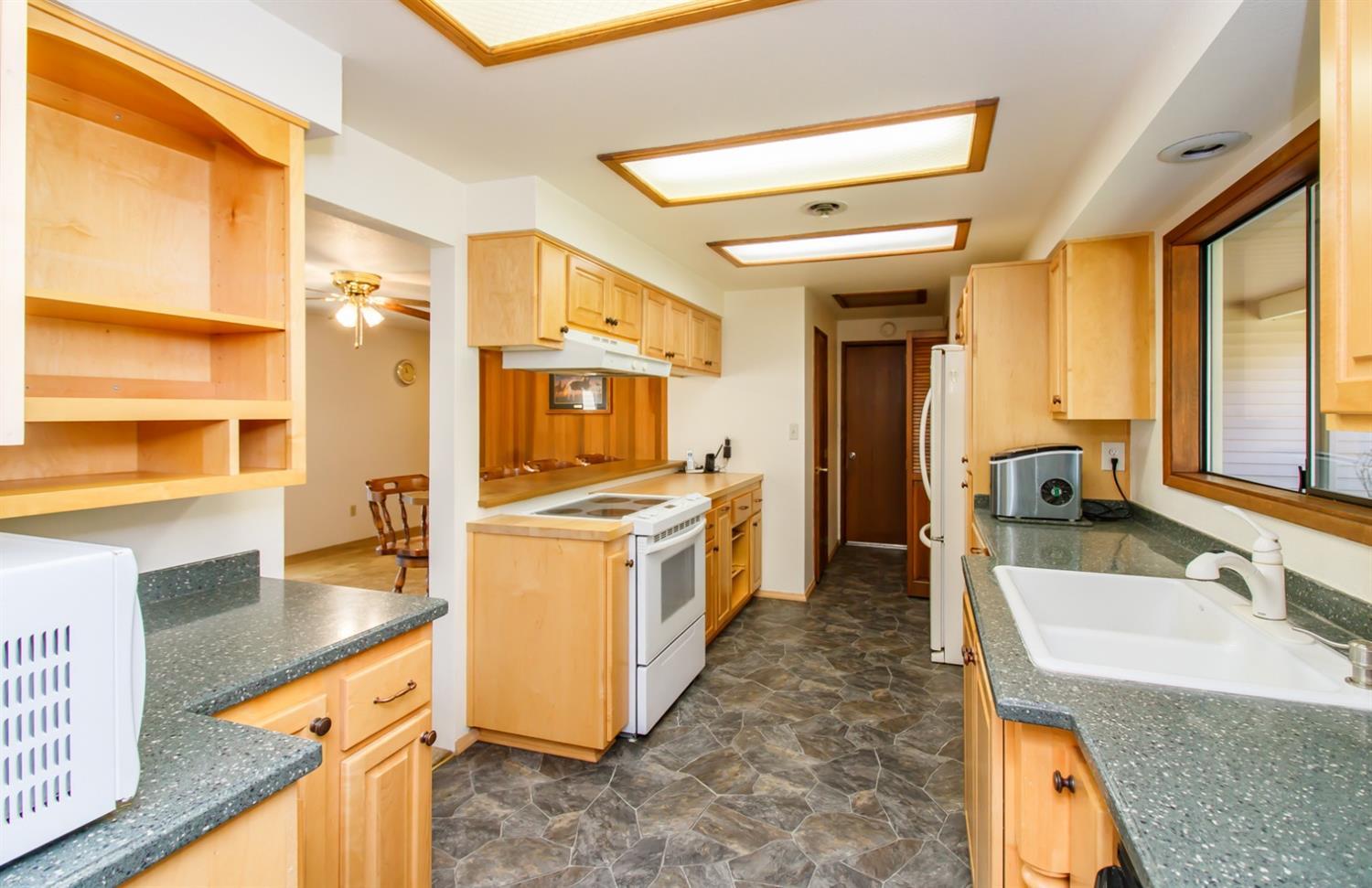 1257 Neil Creek Road Ashland, OR 97520 - Photo 3 of 34 Additional Photo