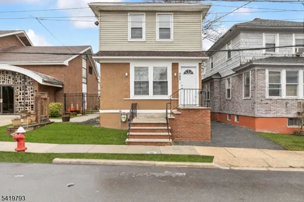 $2,900 | 289 Hilton Avenue, Union, NJ 07088