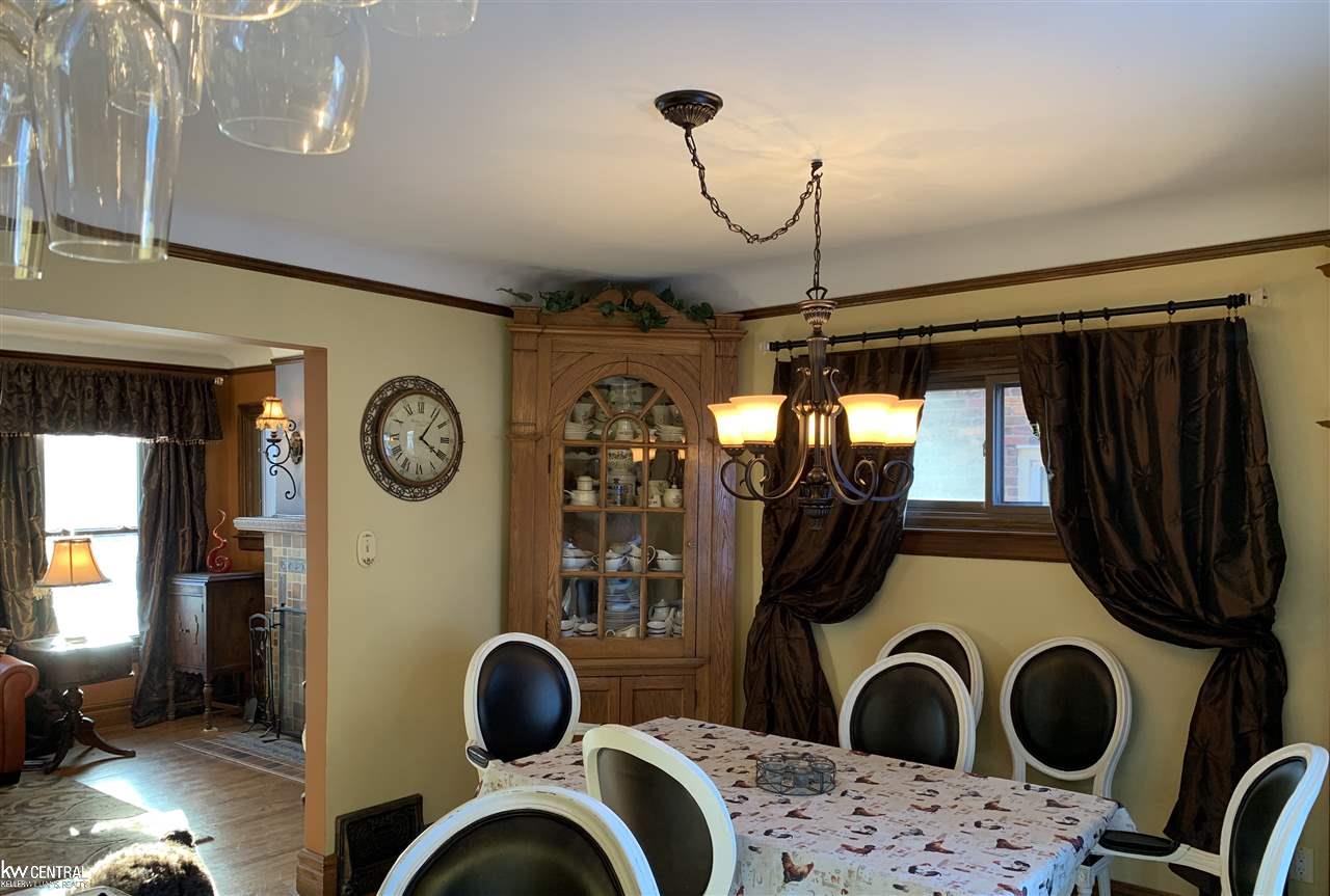 428 Cloverly Road Grosse Pointe, MI 48236 - Photo 8 of 51