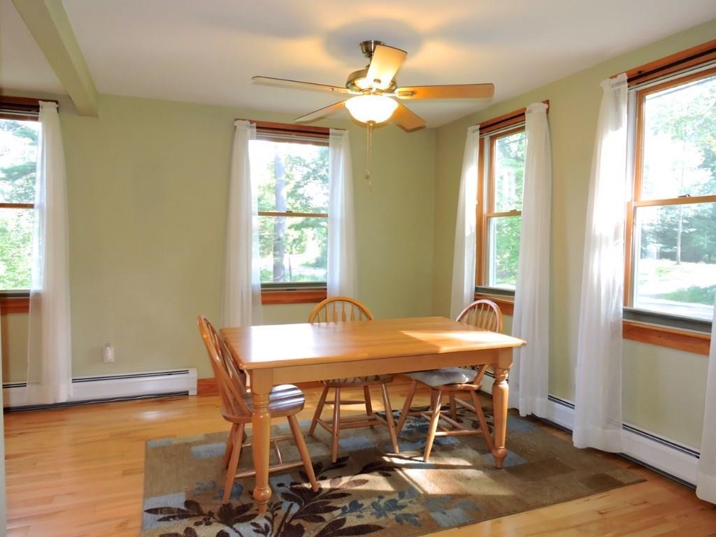 289 Mountain Road Cape Neddick, ME 03902 - Photo 11 of 27 Photo
