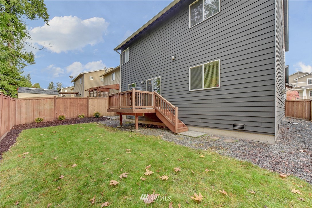 22330 35th Drive Southeast Bothell, WA 98021 - Photo 22 of 25 a view of backyard with small cabin