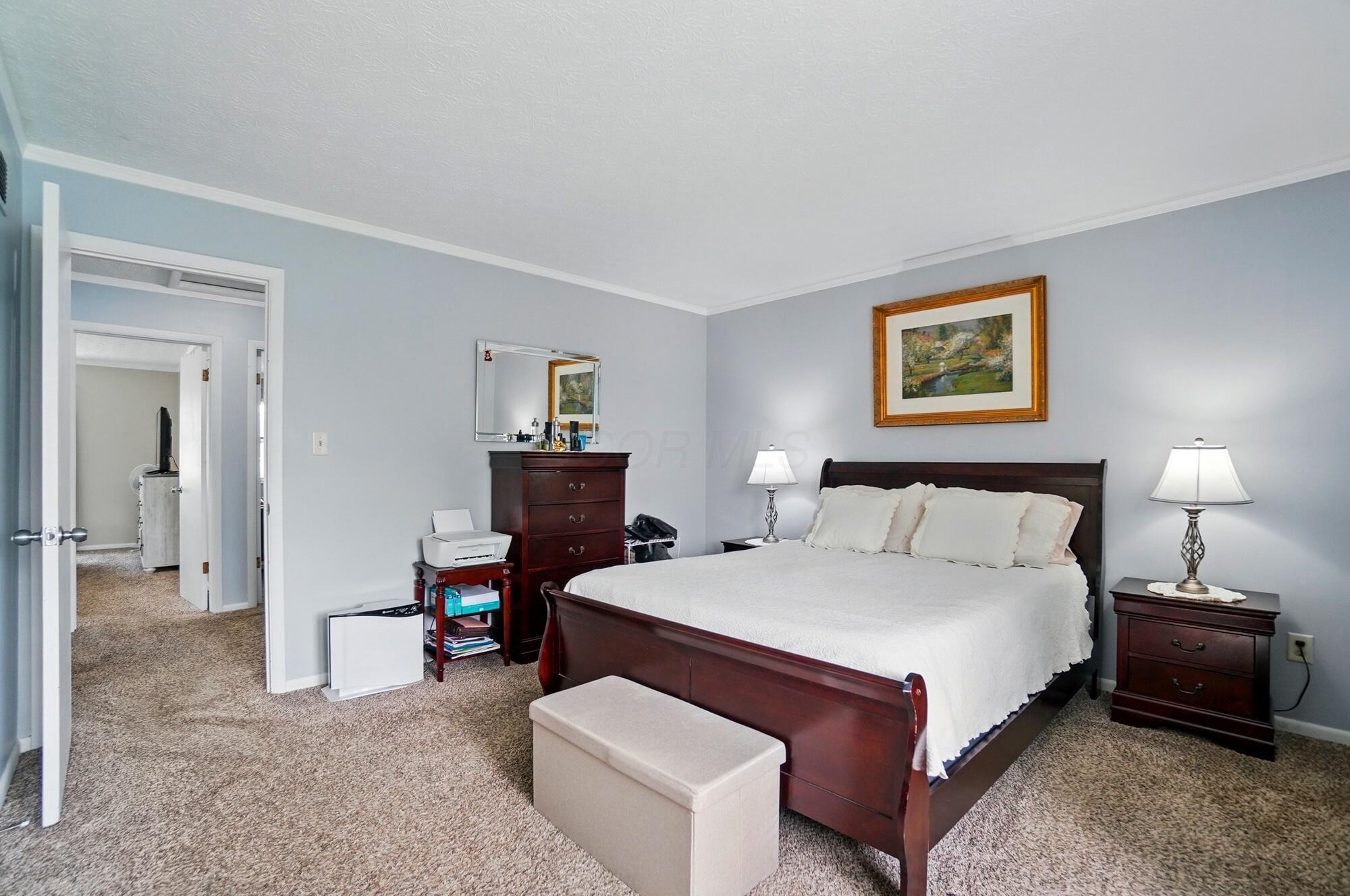 5508 Aspen Road Columbus, OH 43229 - Photo 24 of 40 Primary Room
