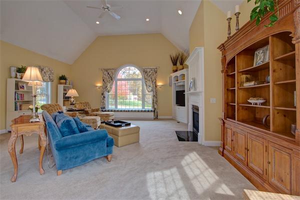12 Bowker Road Hopkinton, MA 01748 - Photo 8 of 30 Gallery Image 8