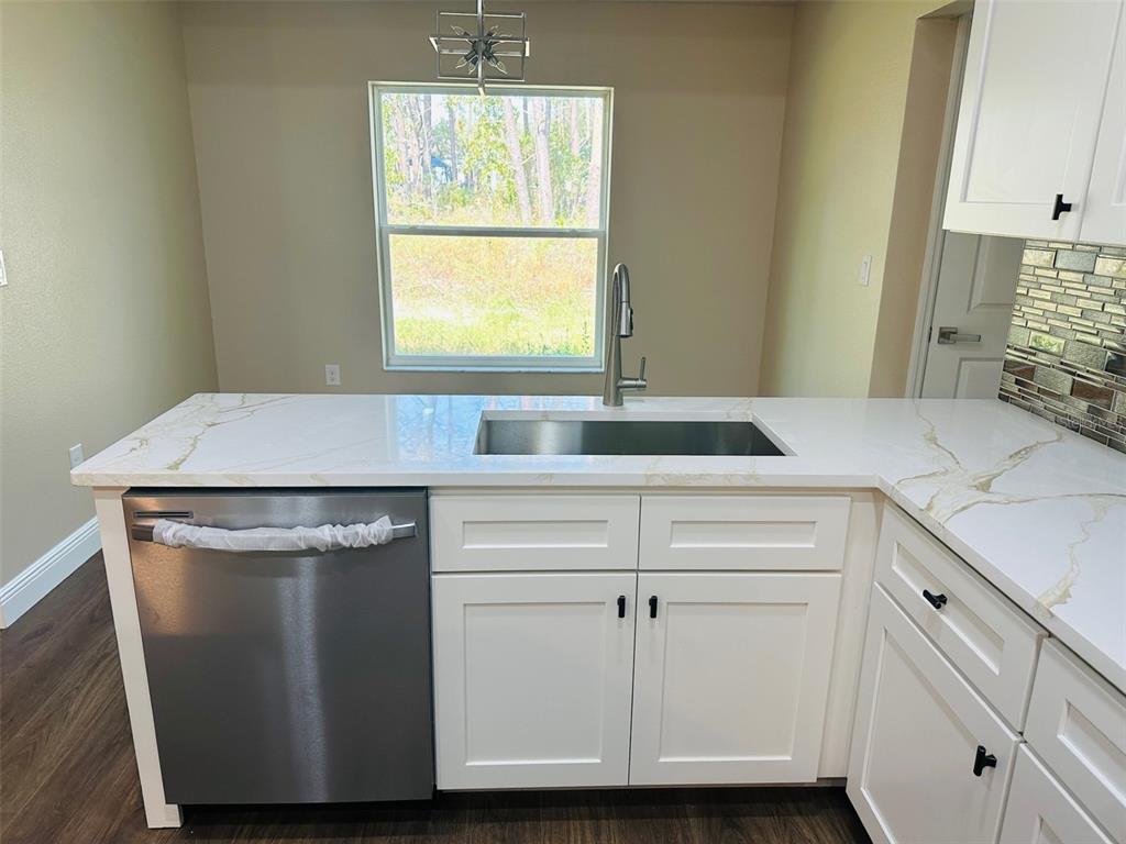 12279 Lark Sparrow Road Weeki Wachee, FL 34614 - Photo 10 of 23 Gallery Image 10