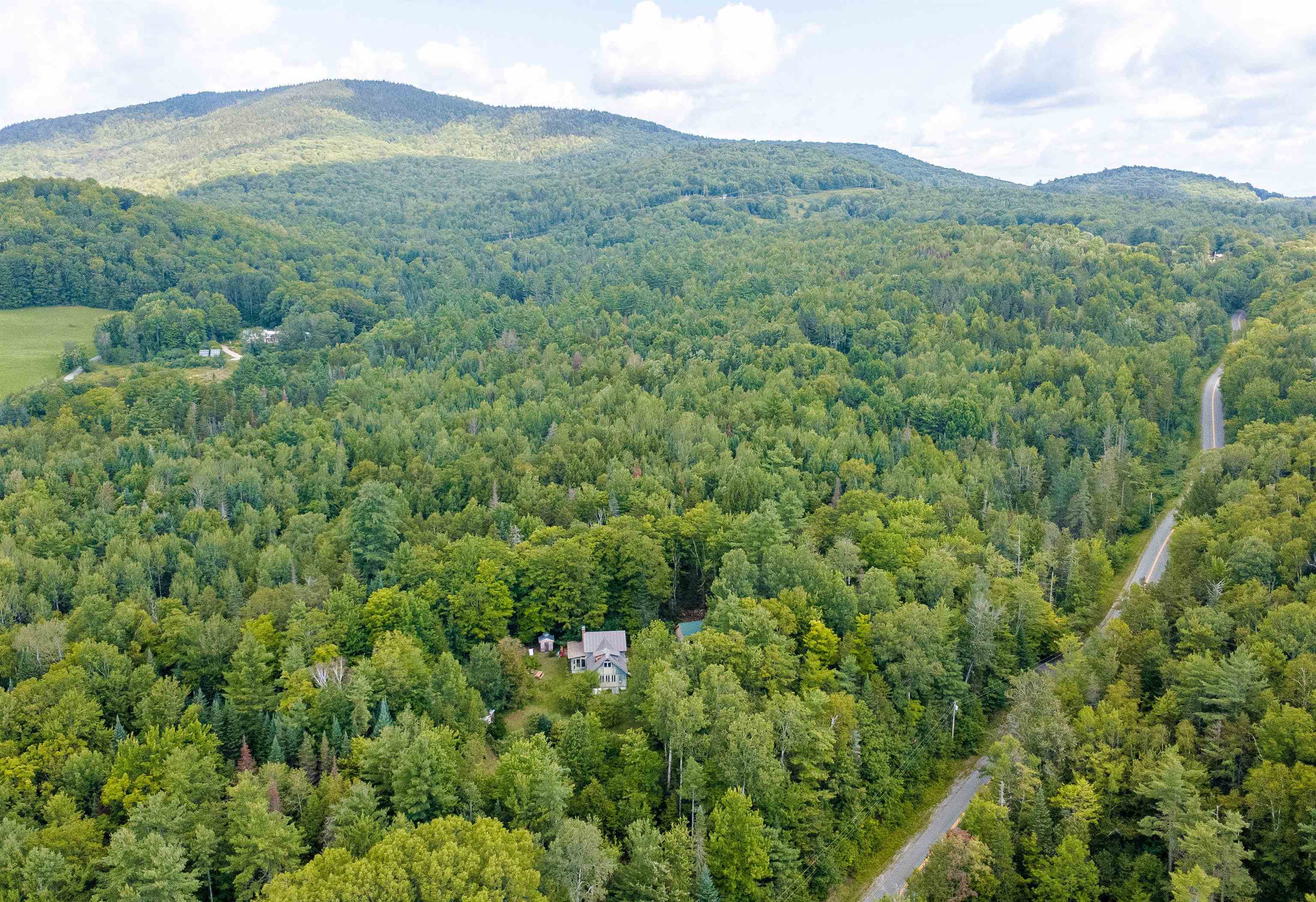1974 Witherspoon Road Ryegate, VT 05042 - Photo 4 of 48 Gallery Image 4