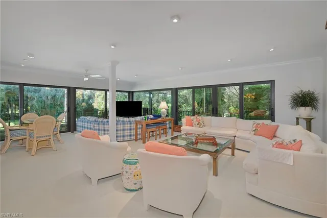 $735,000 | 104 Wilderness Drive, Unit 241, Naples, FL 34105