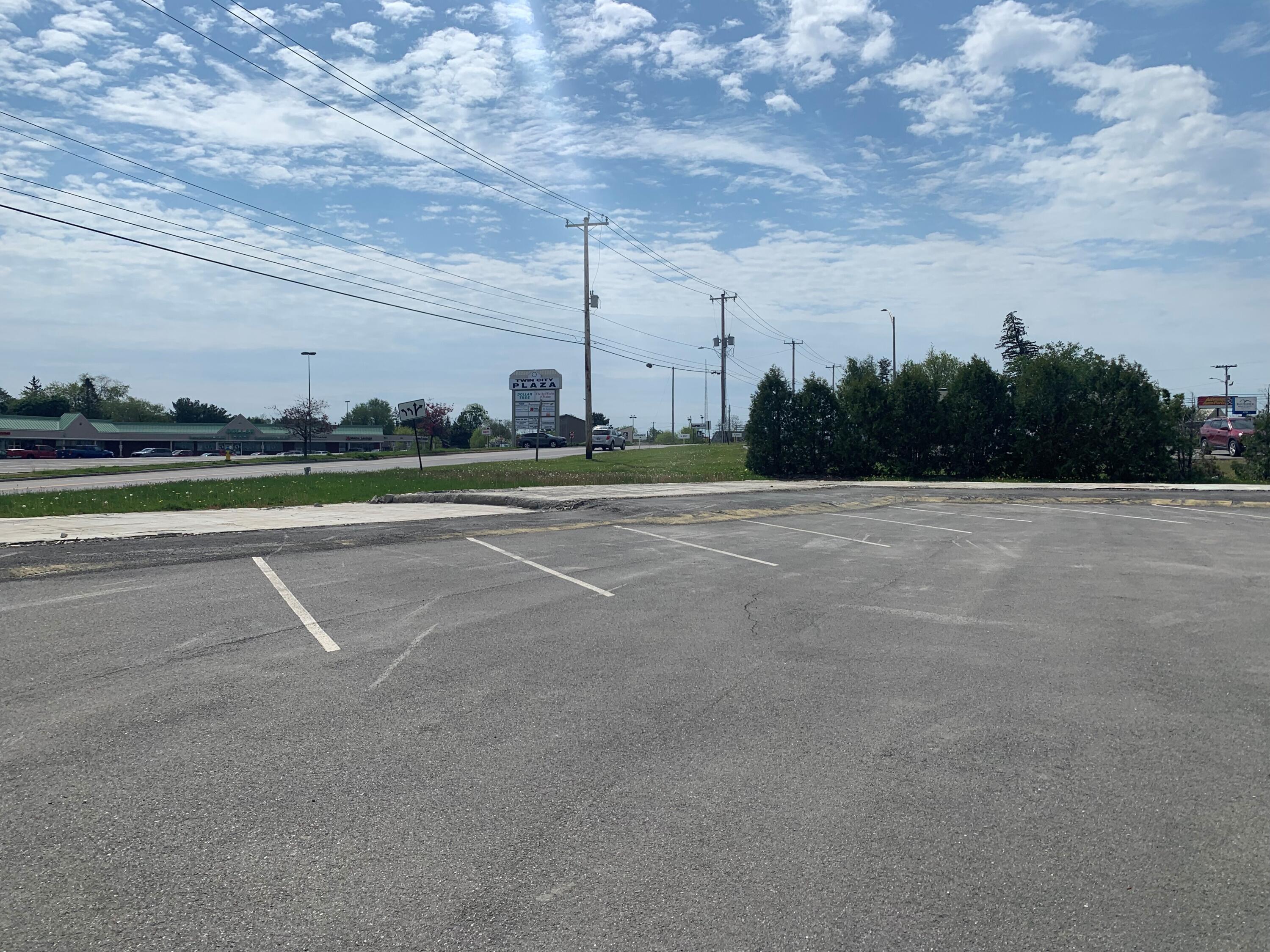 7 Mullen Way Brewer, ME 04412 - Photo 3 of 4 3