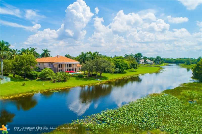 3845 Windmill Lakes Road Weston, FL 33332 - Photo 2 of 89