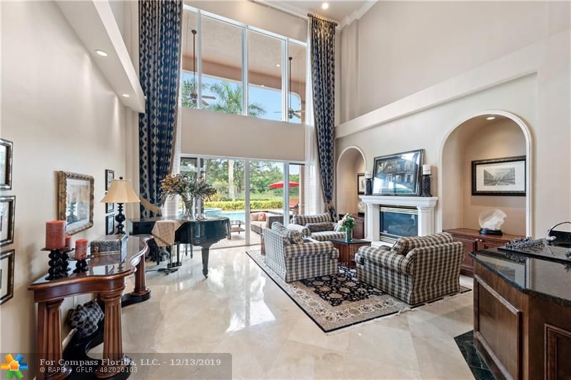 3845 Windmill Lakes Road Weston, FL 33332 - Photo 13 of 89