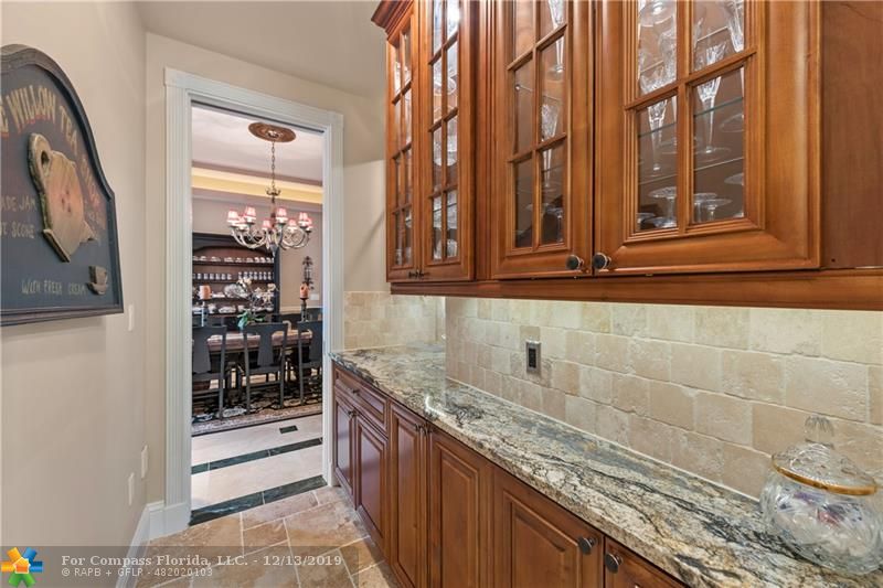 3845 Windmill Lakes Road Weston, FL 33332 - Photo 18 of 89