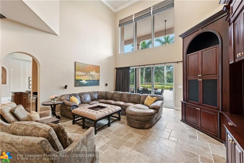 3845 Windmill Lakes Road Weston, FL 33332 - Photo 22 of 89