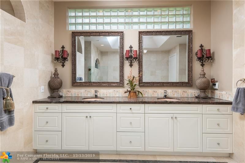 3845 Windmill Lakes Road Weston, FL 33332 - Photo 30 of 89