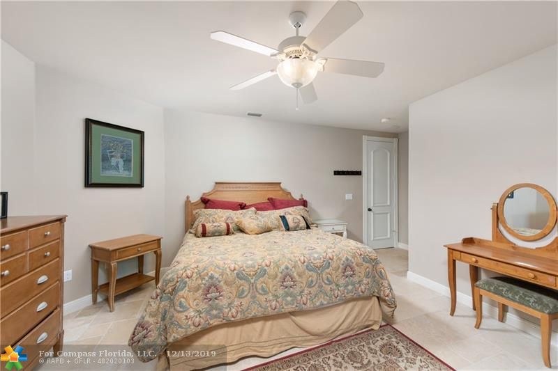 3845 Windmill Lakes Road Weston, FL 33332 - Photo 42 of 89