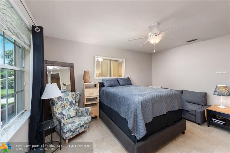 3845 Windmill Lakes Road Weston, FL 33332 - Photo 44 of 89