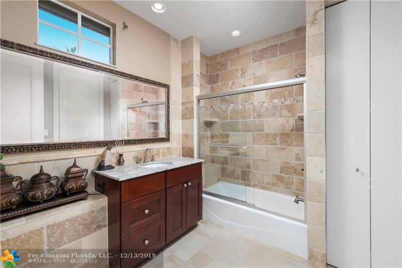 3845 Windmill Lakes Road Weston, FL 33332 - Photo 46 of 89