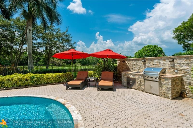 3845 Windmill Lakes Road Weston, FL 33332 - Photo 59 of 89