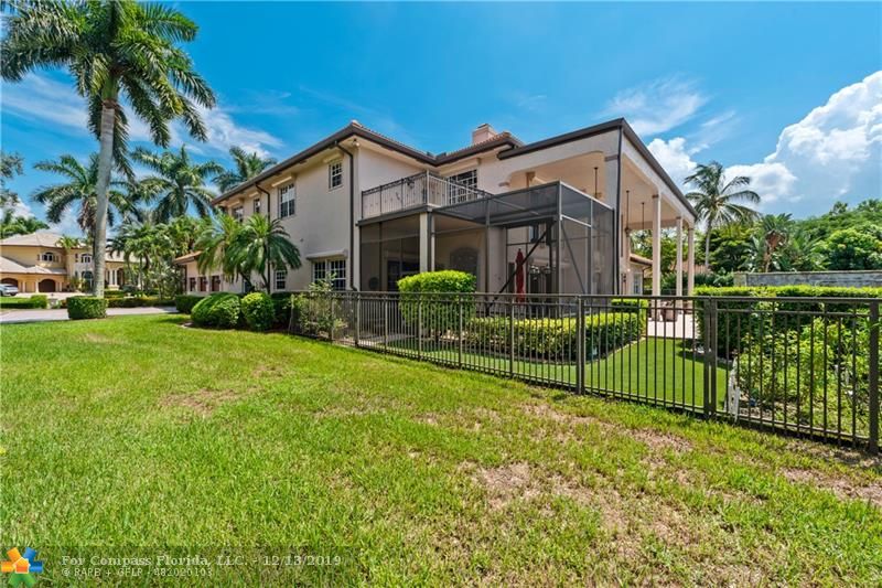 3845 Windmill Lakes Road Weston, FL 33332 - Photo 60 of 89