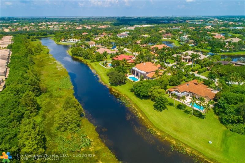 3845 Windmill Lakes Road Weston, FL 33332 - Photo 71 of 89
