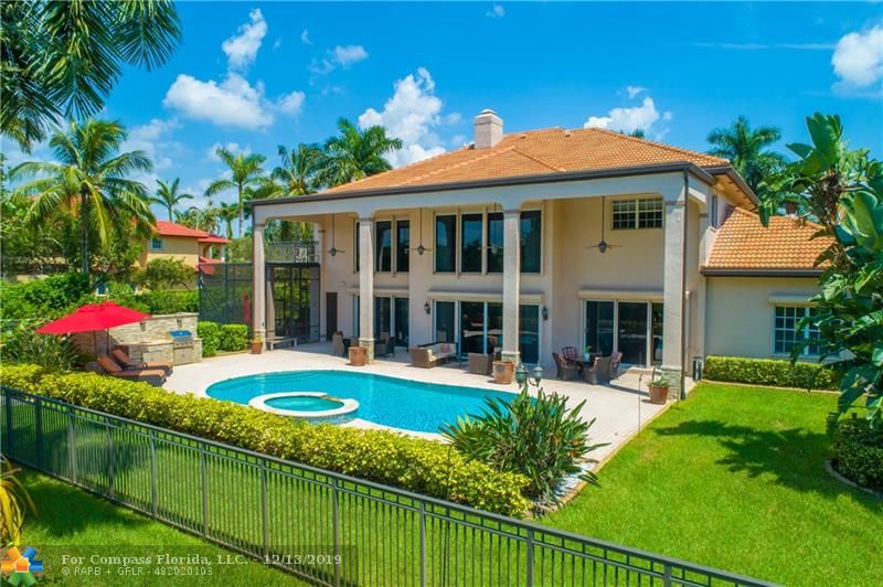 3845 Windmill Lakes Road Weston, FL 33332 - Photo 75 of 89
