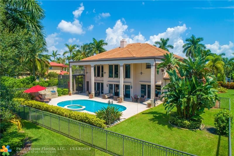 3845 Windmill Lakes Road Weston, FL 33332 - Photo 77 of 89