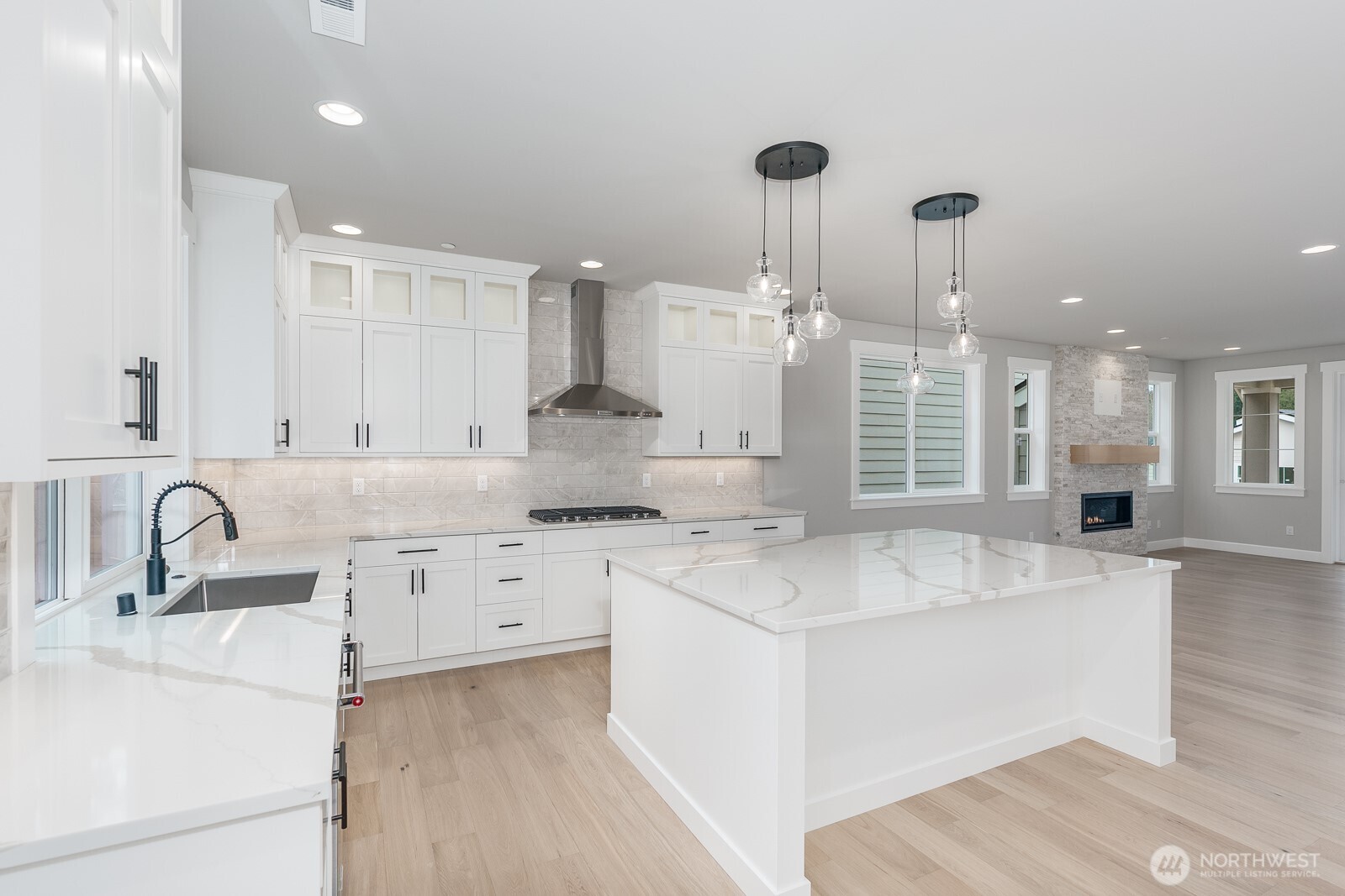 20316 94th Drive Northeast Bothell, WA 98011 - Photo 3 of 40