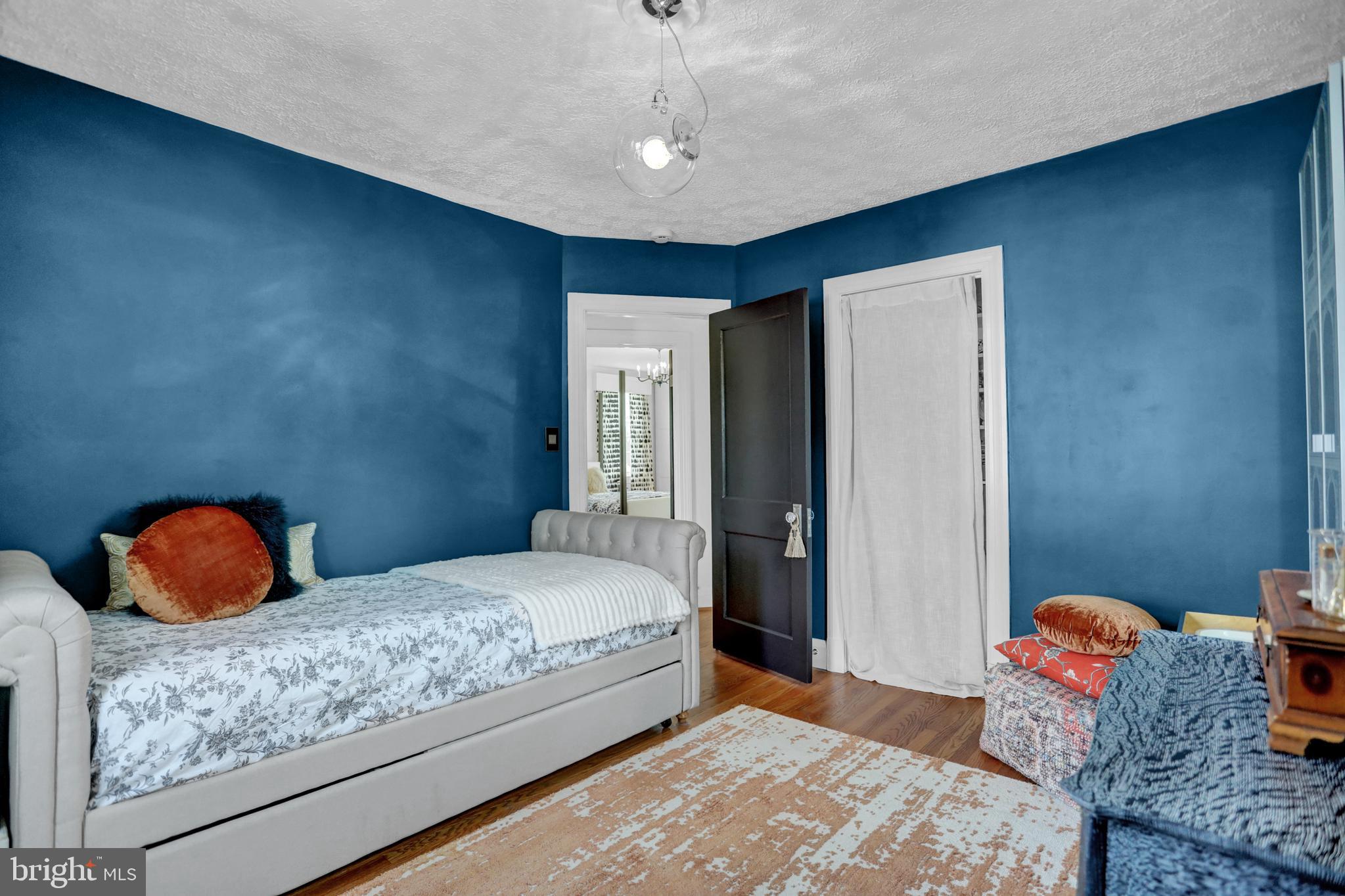 206 South Rolling Road Catonsville, MD 21228 - Photo 12 of 51