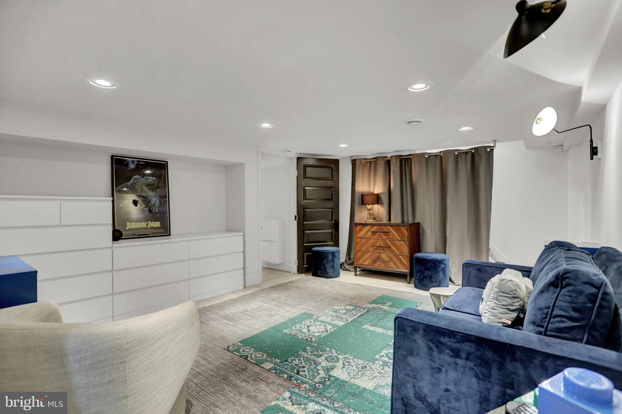 206 South Rolling Road Catonsville, MD 21228 - Photo 27 of 51