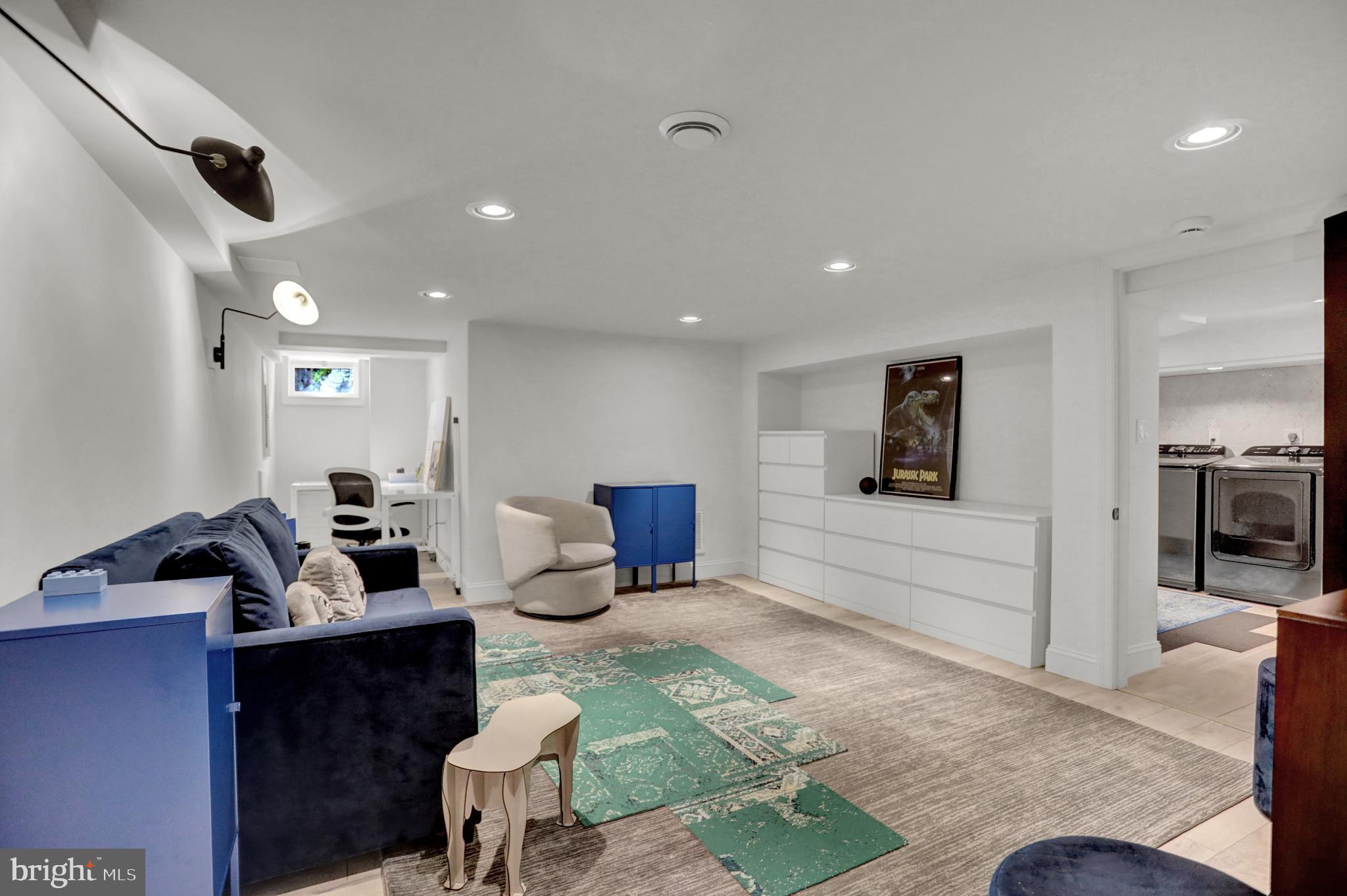 206 South Rolling Road Catonsville, MD 21228 - Photo 29 of 51