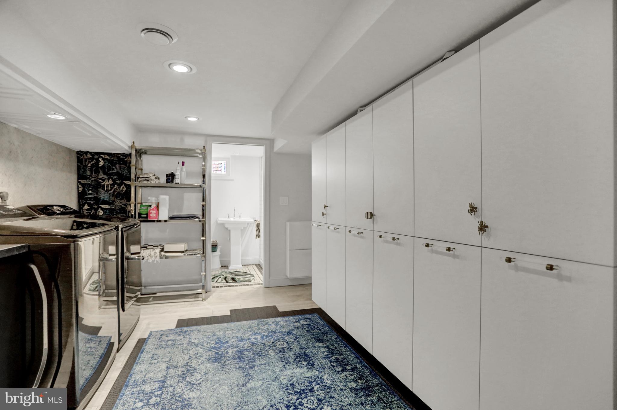 206 South Rolling Road Catonsville, MD 21228 - Photo 32 of 51