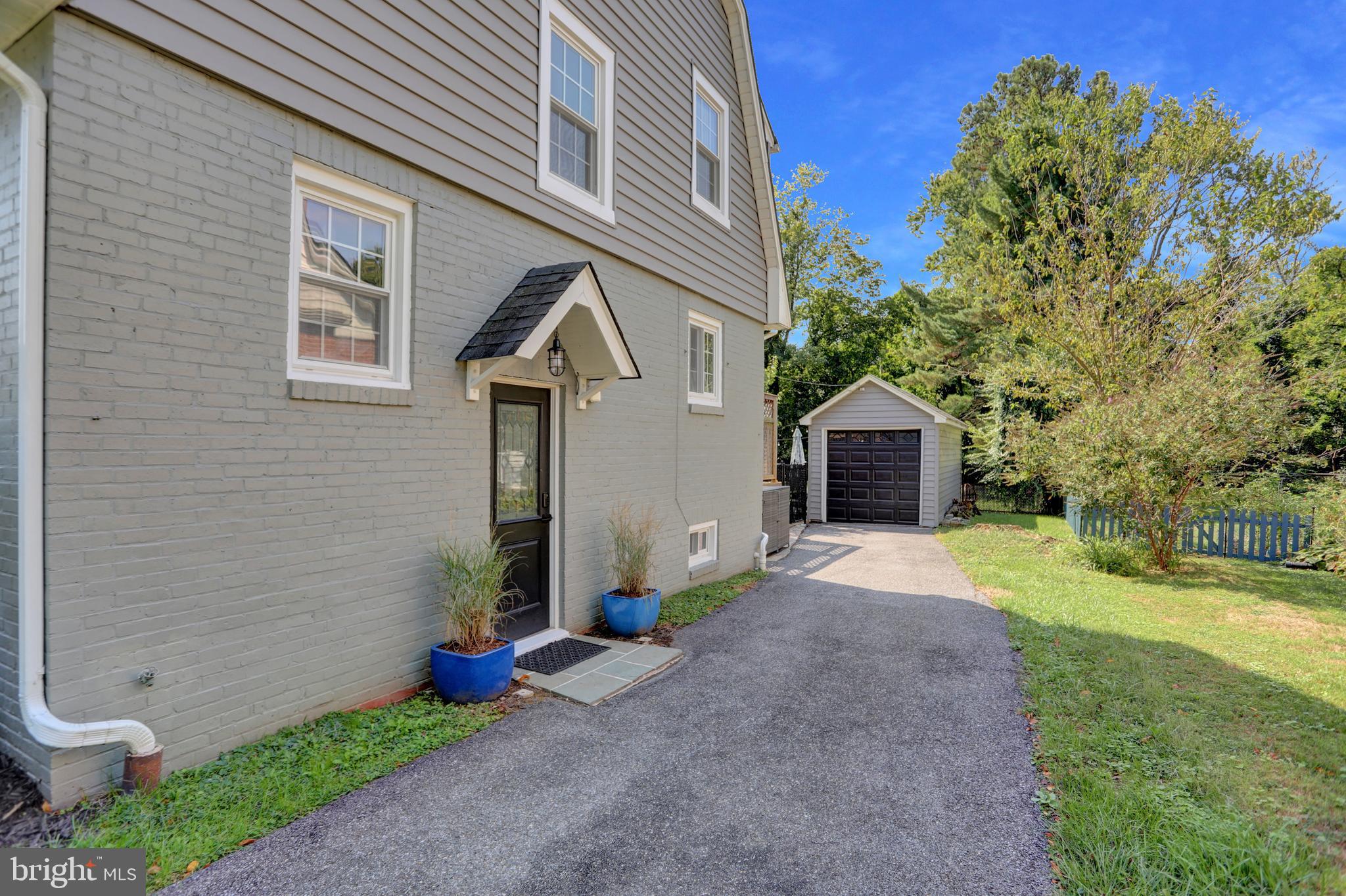 206 South Rolling Road Catonsville, MD 21228 - Photo 5 of 51