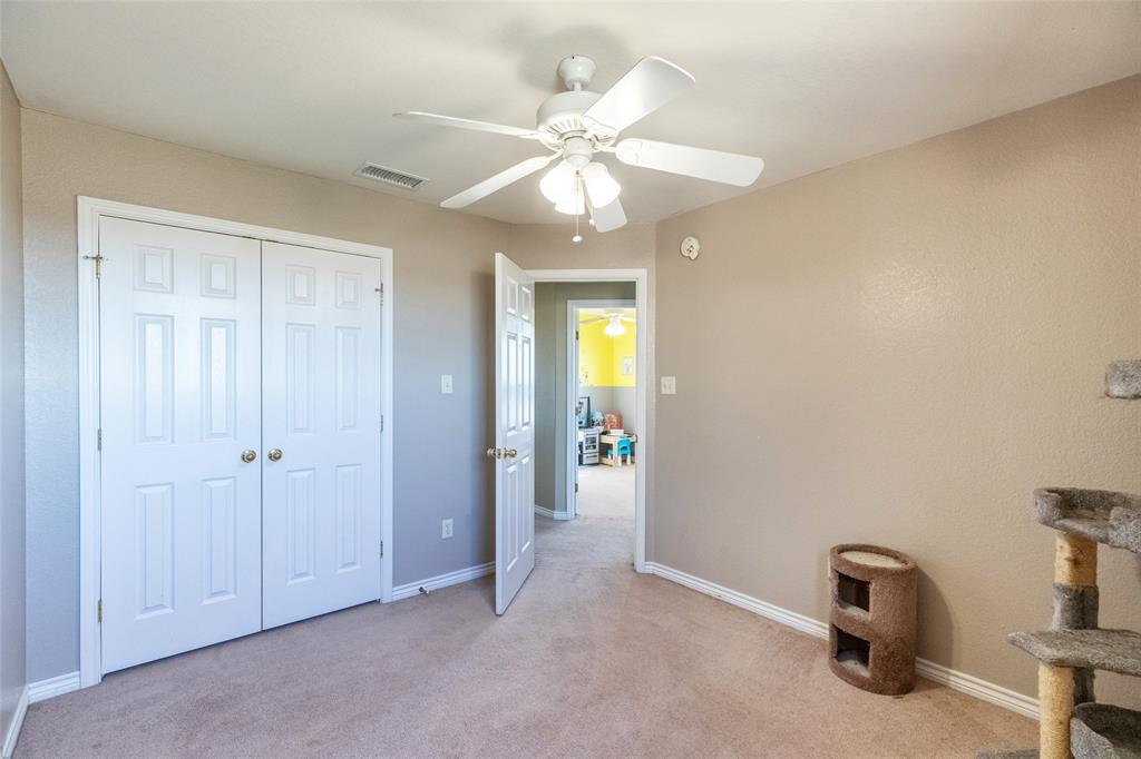 2166 County Road 131 Tuscola, TX 79562 - Photo 18 of 40 a view of an empty room and window