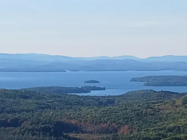 $1,500,000 | 34 Kings Highway, New Durham, NH 03855