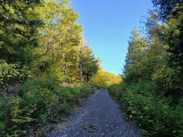 $1,500,000 | 34 Kings Highway, New Durham, NH 03855