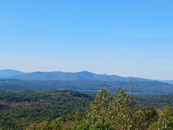 $1,500,000 | 34 Kings Highway, New Durham, NH 03855