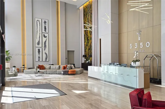 $605,000 | 5350 Northwest 84th Avenue, Unit 2007, Doral, FL 33166