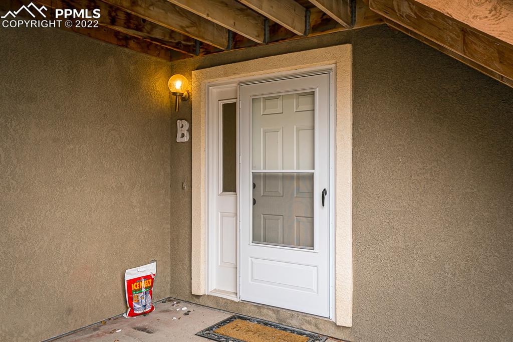 1140 Magic Lamp Way, Unit 3 Monument, CO 80132 - Photo 4 of 26 a view of parking area