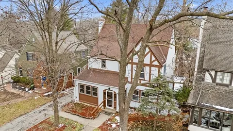 $499,000 | 4910 State Line Road, Westwood Hills, KS 66205