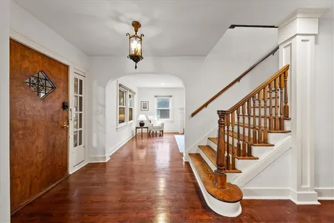 $499,000 | 4910 State Line Road, Westwood Hills, KS 66205