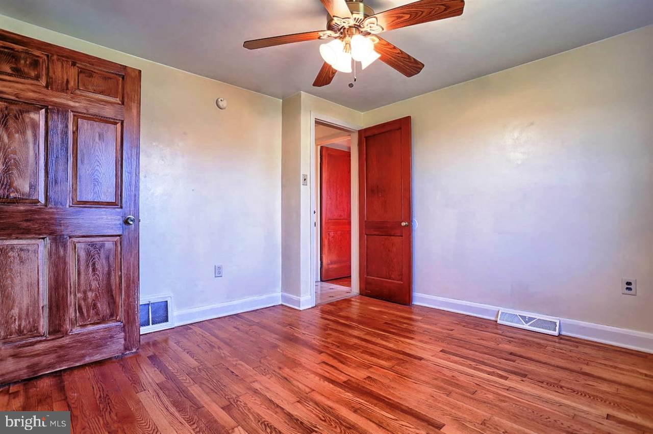 6551 York Road Spring Grove, PA 17362 - Photo 17 of 30