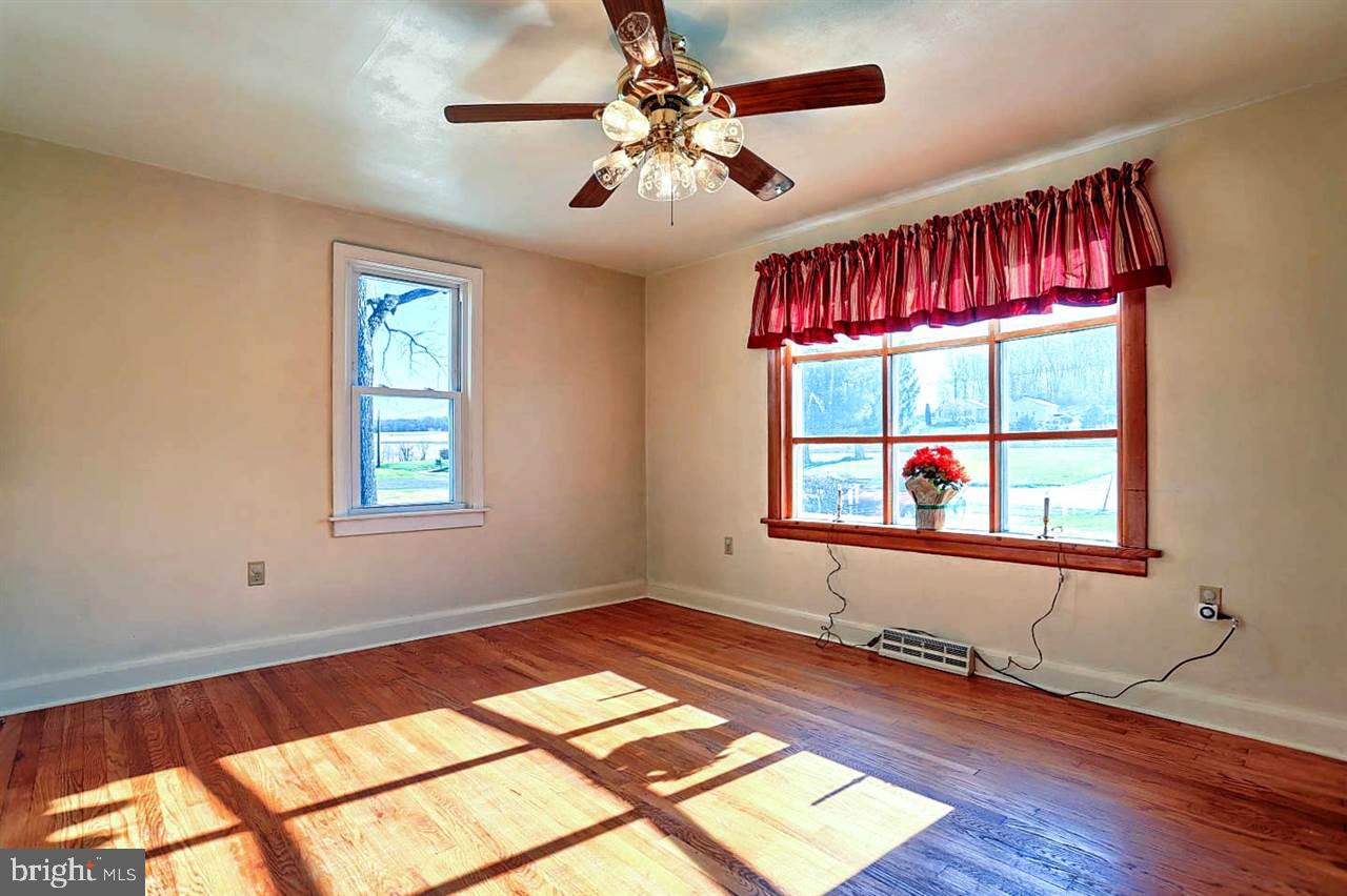 6551 York Road Spring Grove, PA 17362 - Photo 7 of 30