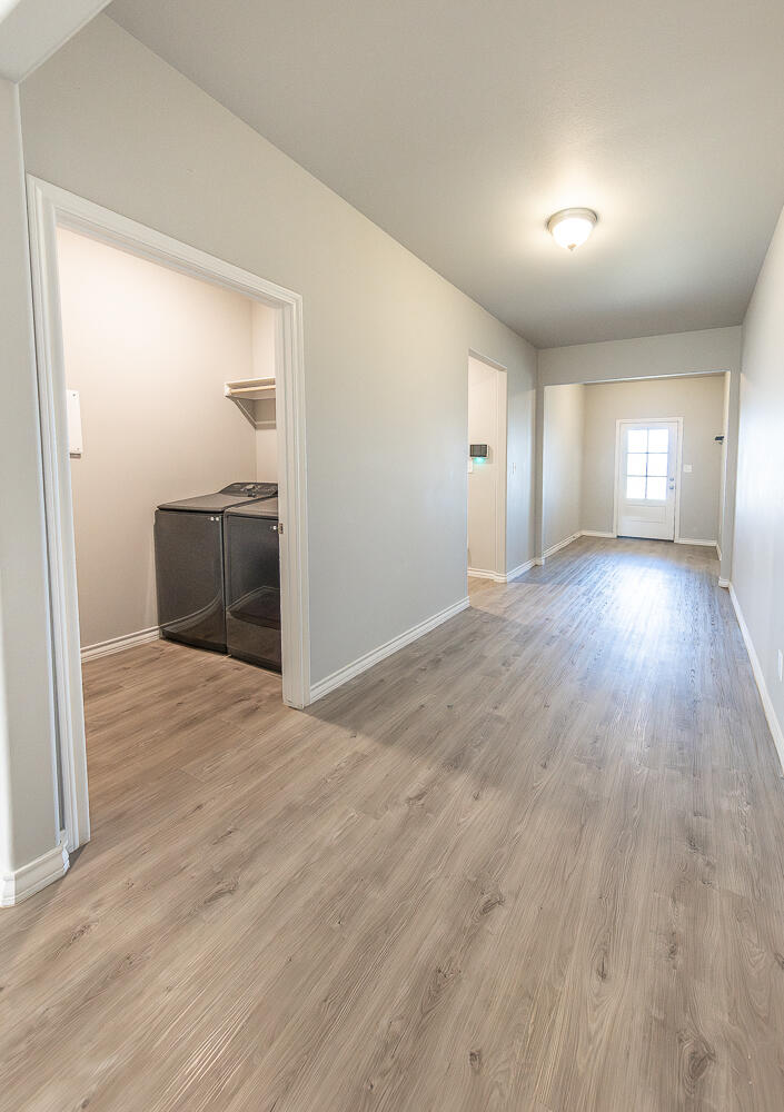 703 East 17th Street Wolfforth, TX 79382 - Photo 5 of 27 2L9A1062