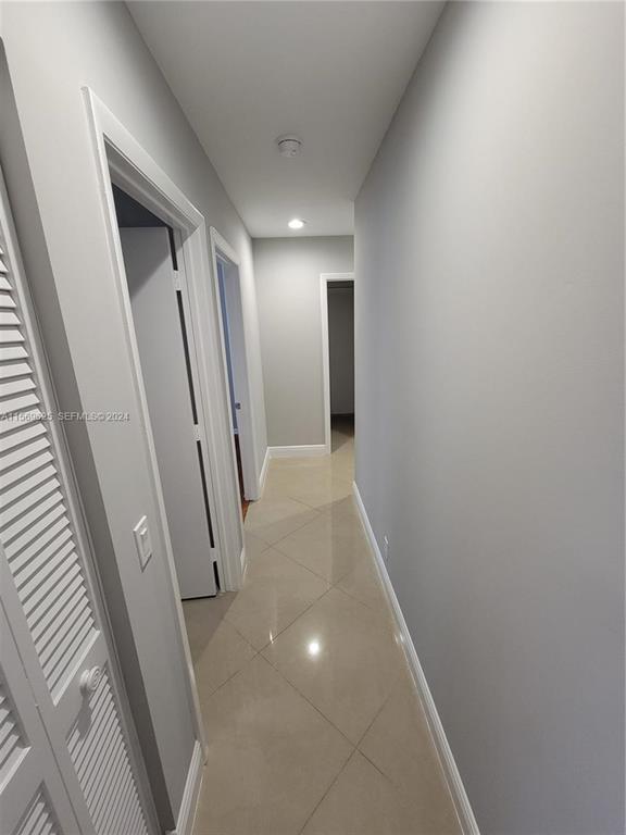 928 Falling Water Road Weston, FL 33326 - Photo 23 of 37 #23